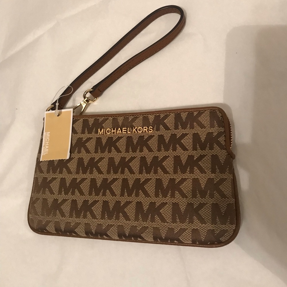 NWT Michael Kors original wristlet